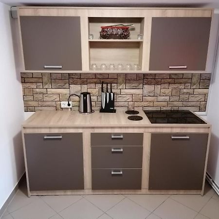 Apartamento Ugralet Lunca de Sus Exterior foto